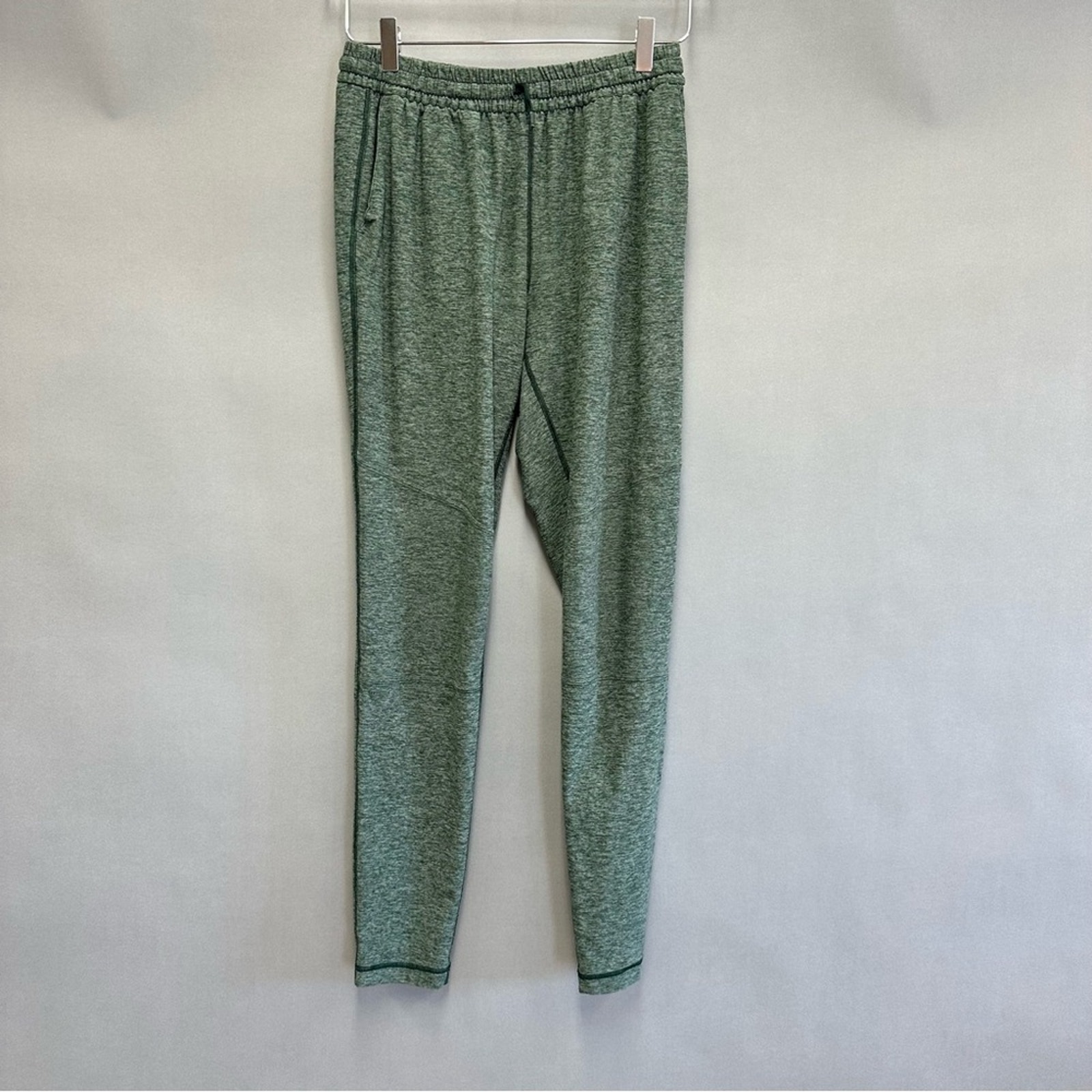 Outdoor Voices Cloudknit Slim Sweatpant Women's Size Small Pull On Elastic Waist — image 3 of 8